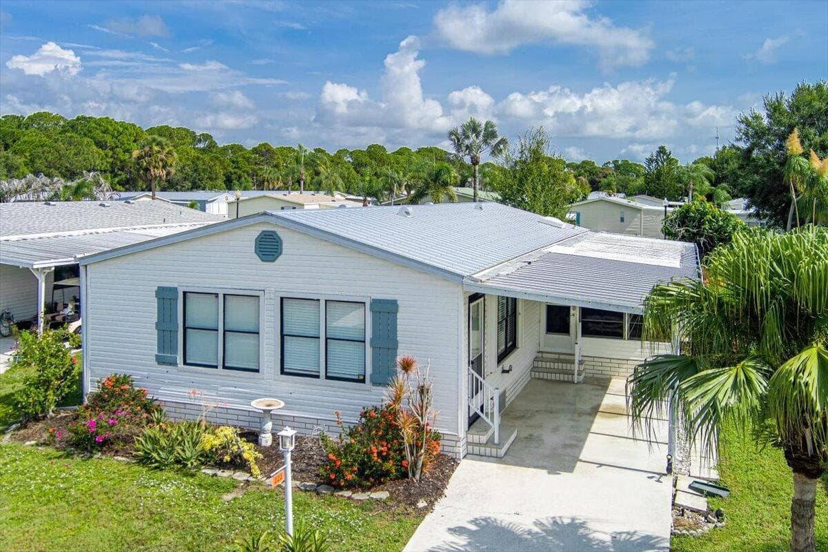 222 Sandy Bottom Place, Fort Pierce, FL 34982 photo 2