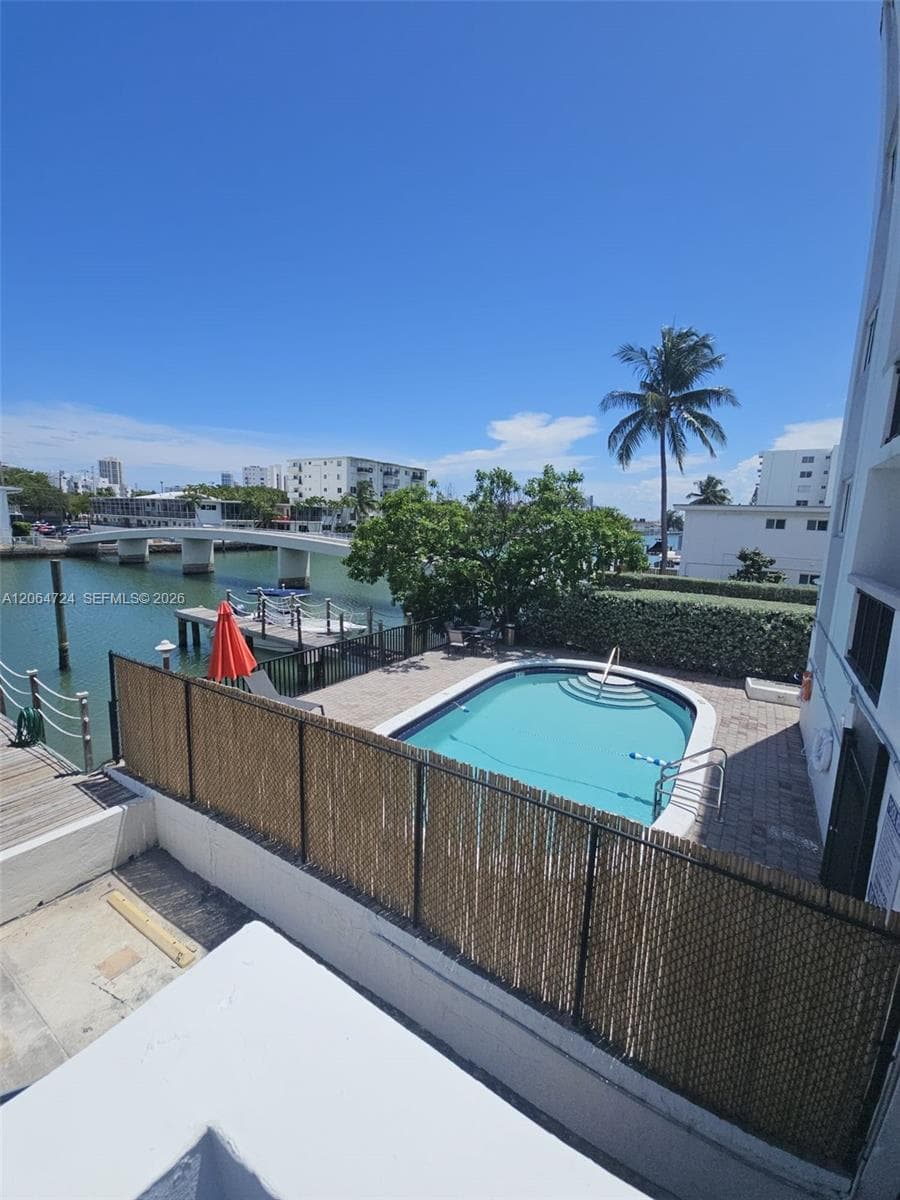 8101 Crespi Blvd # 403, Miami Beach, FL 33141 photo 3