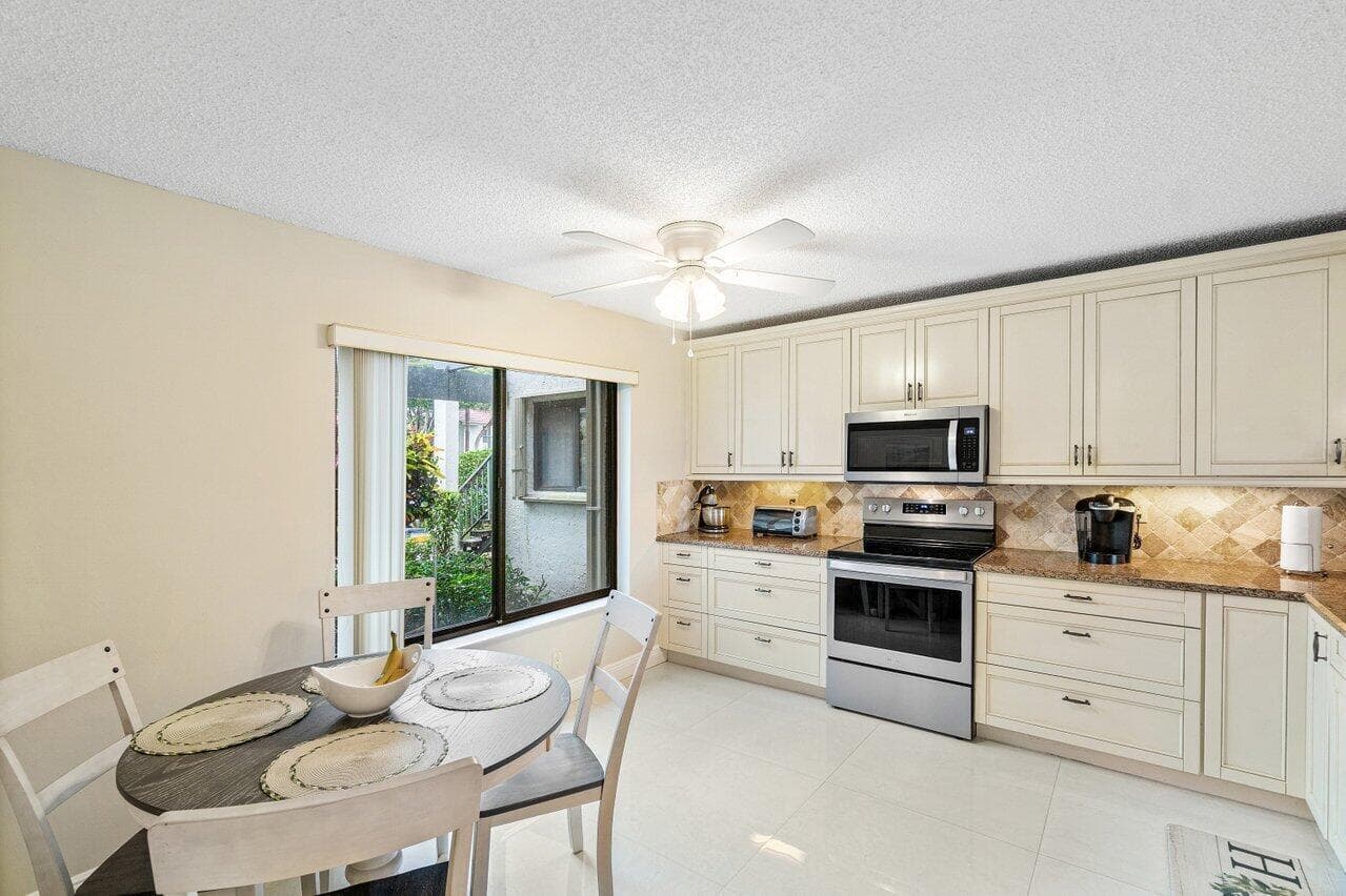 5771 FAIRWAY PARK Court # 103, Boynton Beach, FL 33437 photo 4