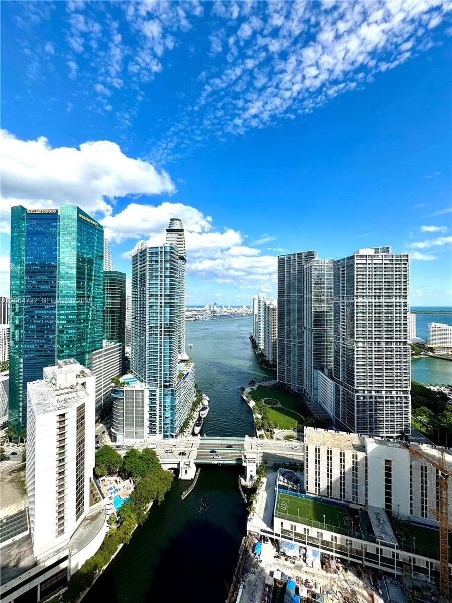 31 SE 5th St # 4214, Miami, FL 33131
