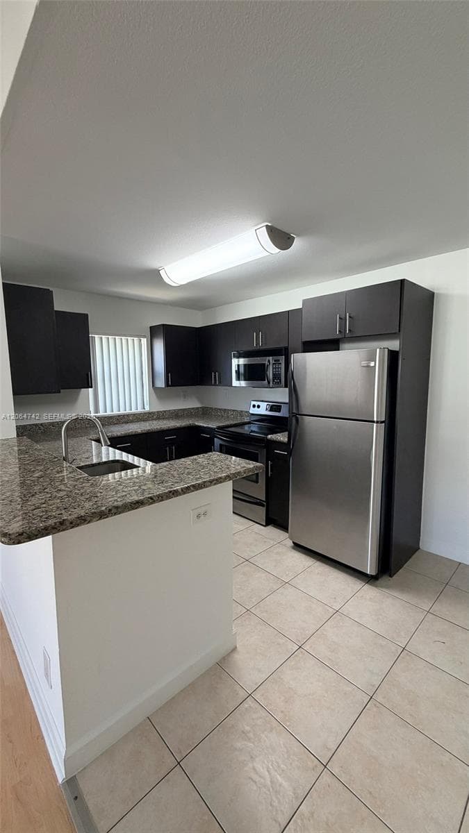 4058 NW 87th Ave # 4058, Sunrise, FL 33351 photo 3