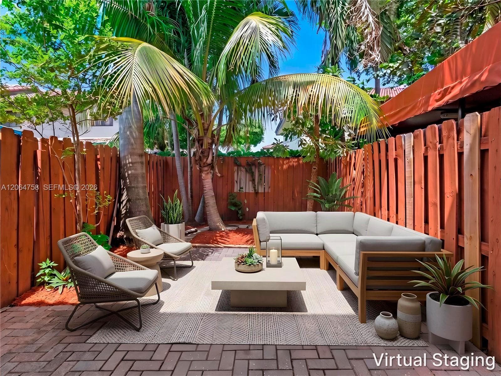 560 NW 82nd Pl # 306, Miami, FL 33126 photo 2