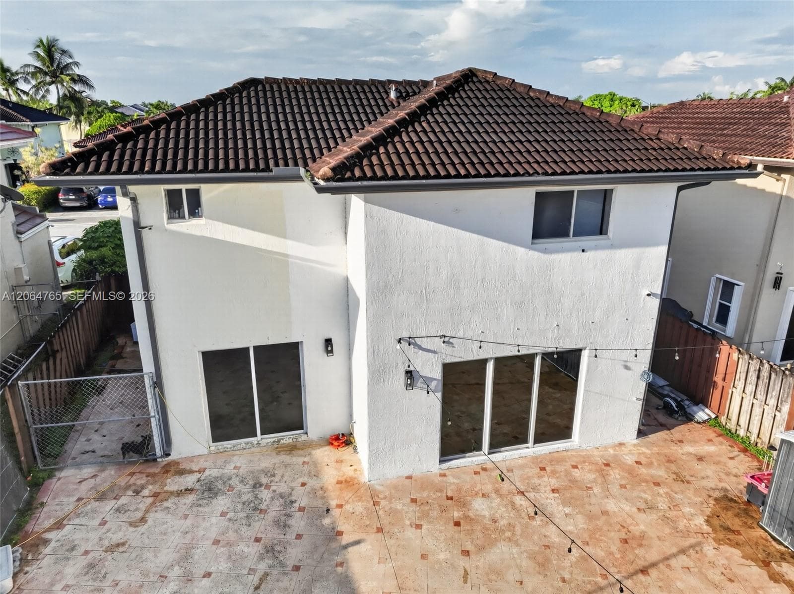 14137 SW 164th Ter, Miami, FL 33177 photo 2