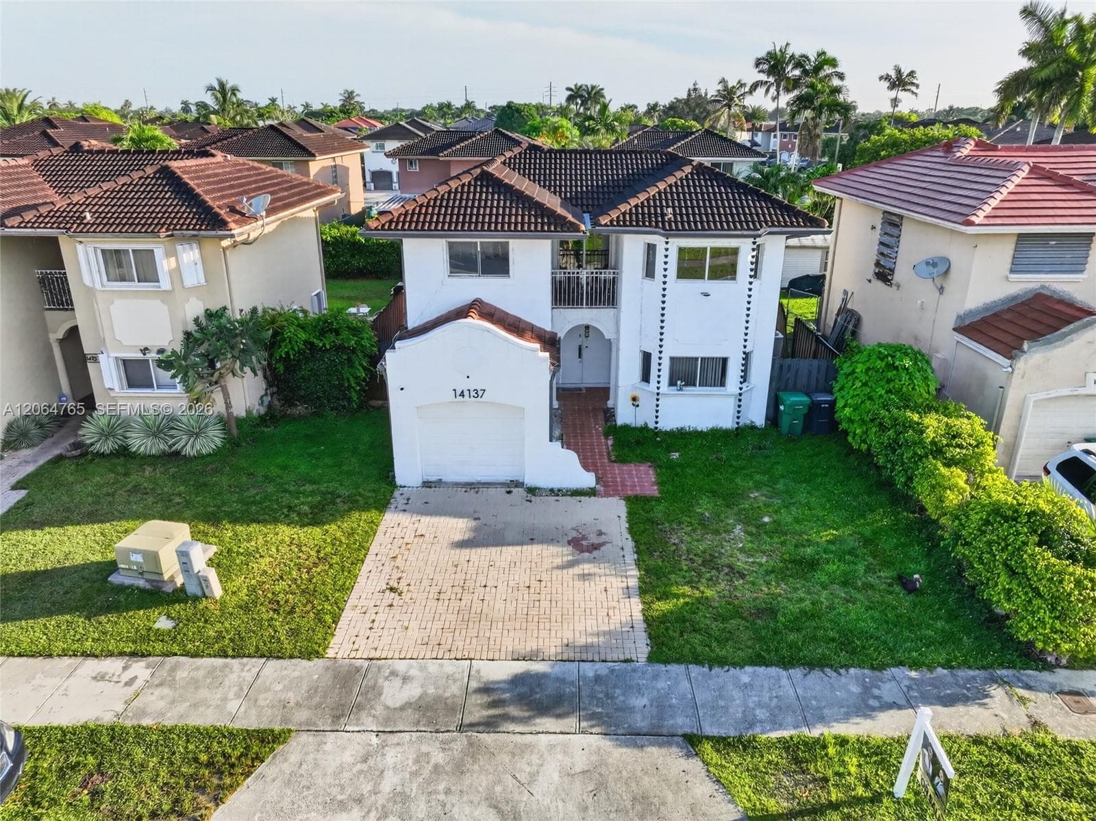 14137 SW 164th Ter, Miami, FL 33177 photo 3