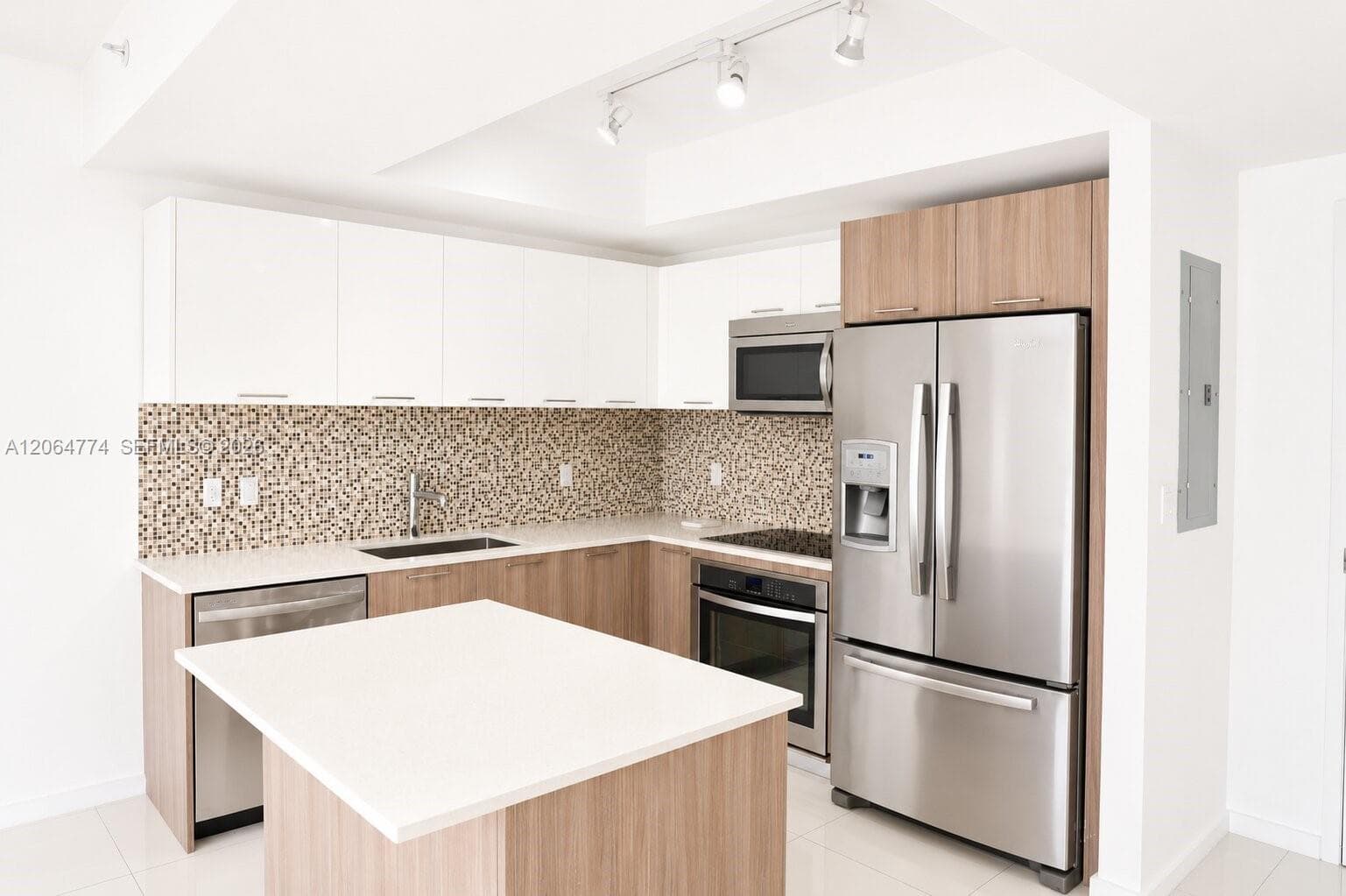 5300 E Paseo Blvd # 1409, Doral, FL 33166 photo 4