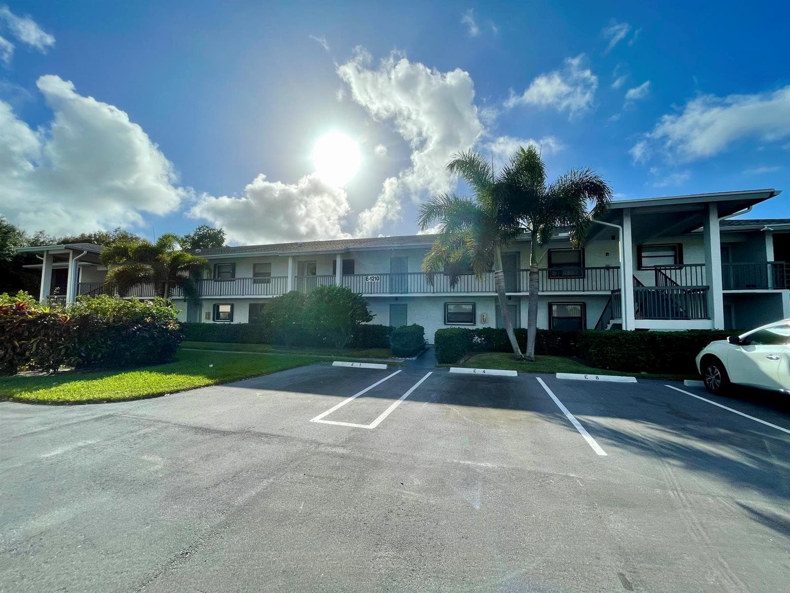 1210 SE PARKVIEW Place # E3, Stuart, FL 34994