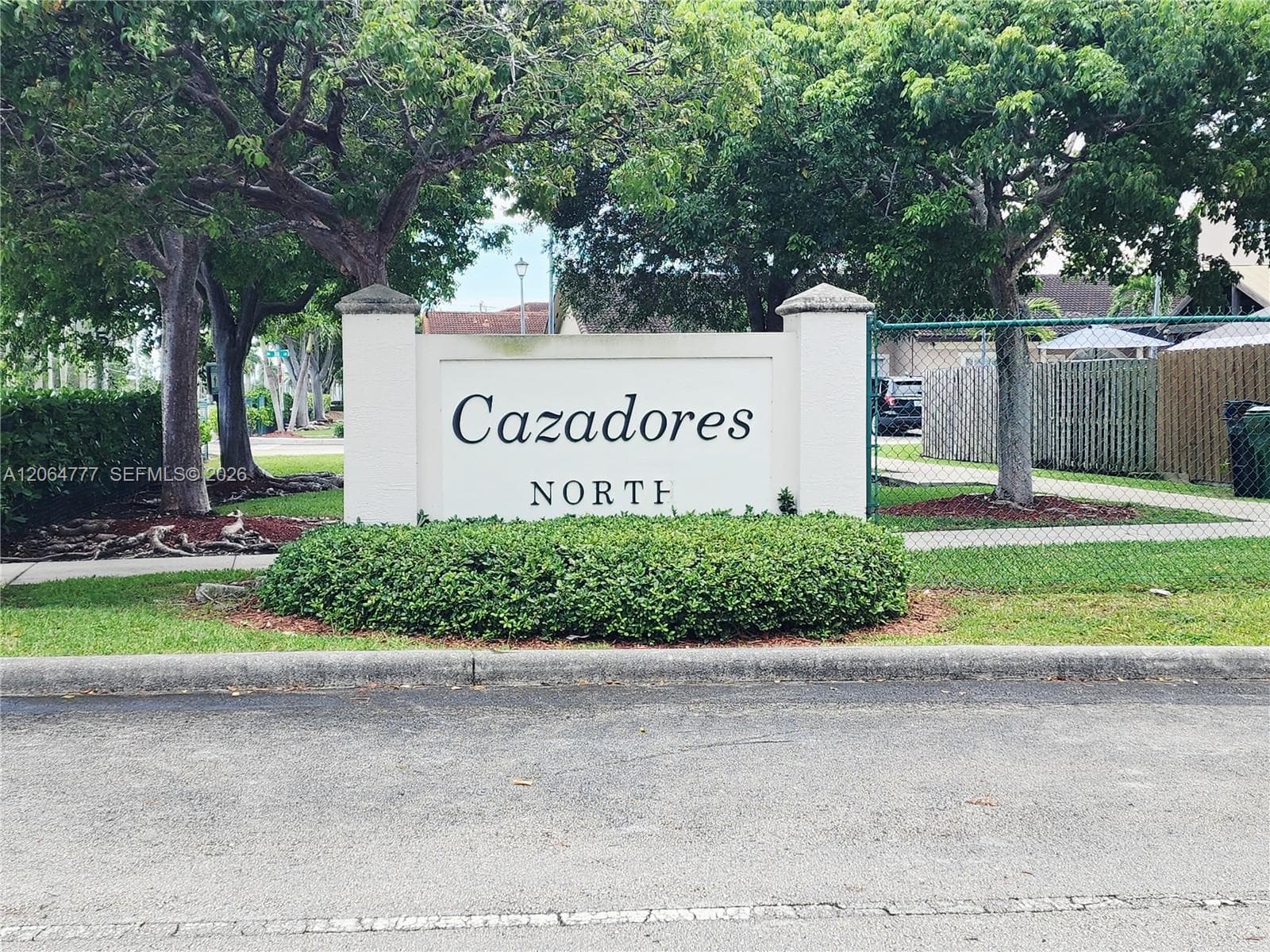 13701 SW 169th Ter, Miami, FL 33177 photo 4