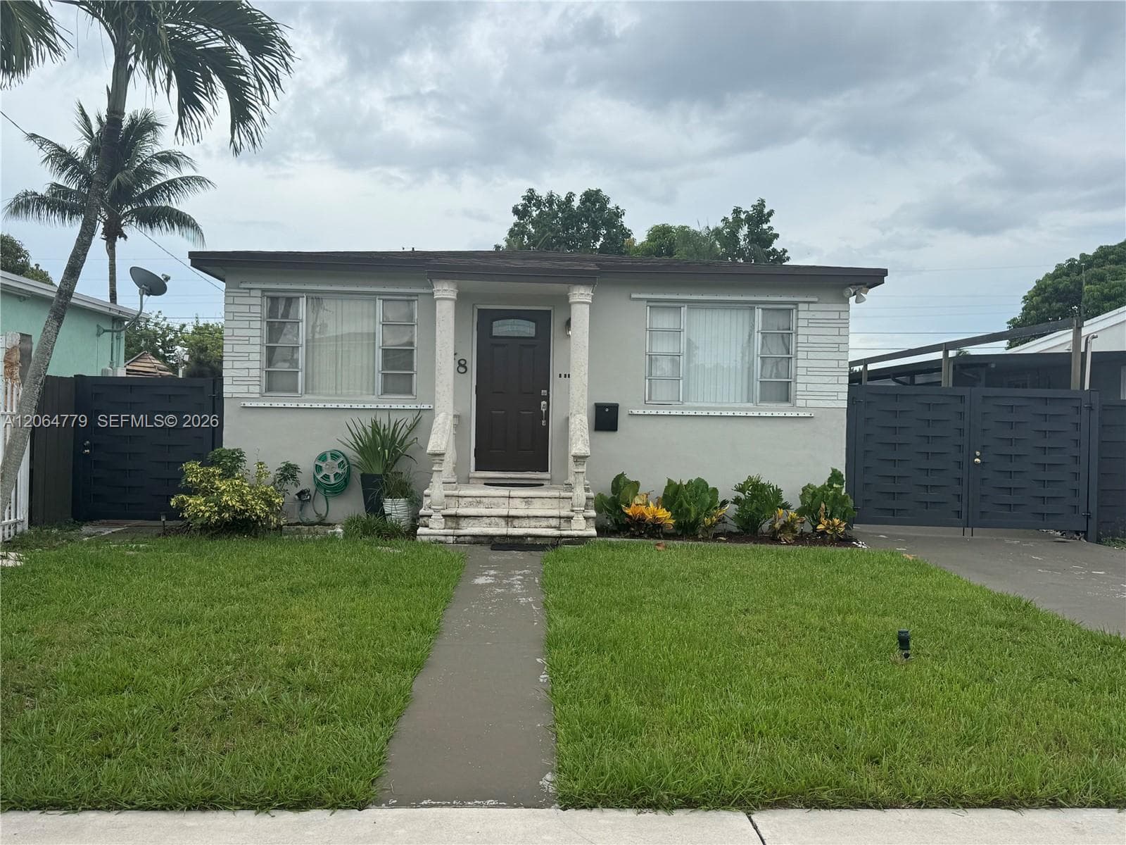 648 E 40th ST, Hialeah, FL 33013