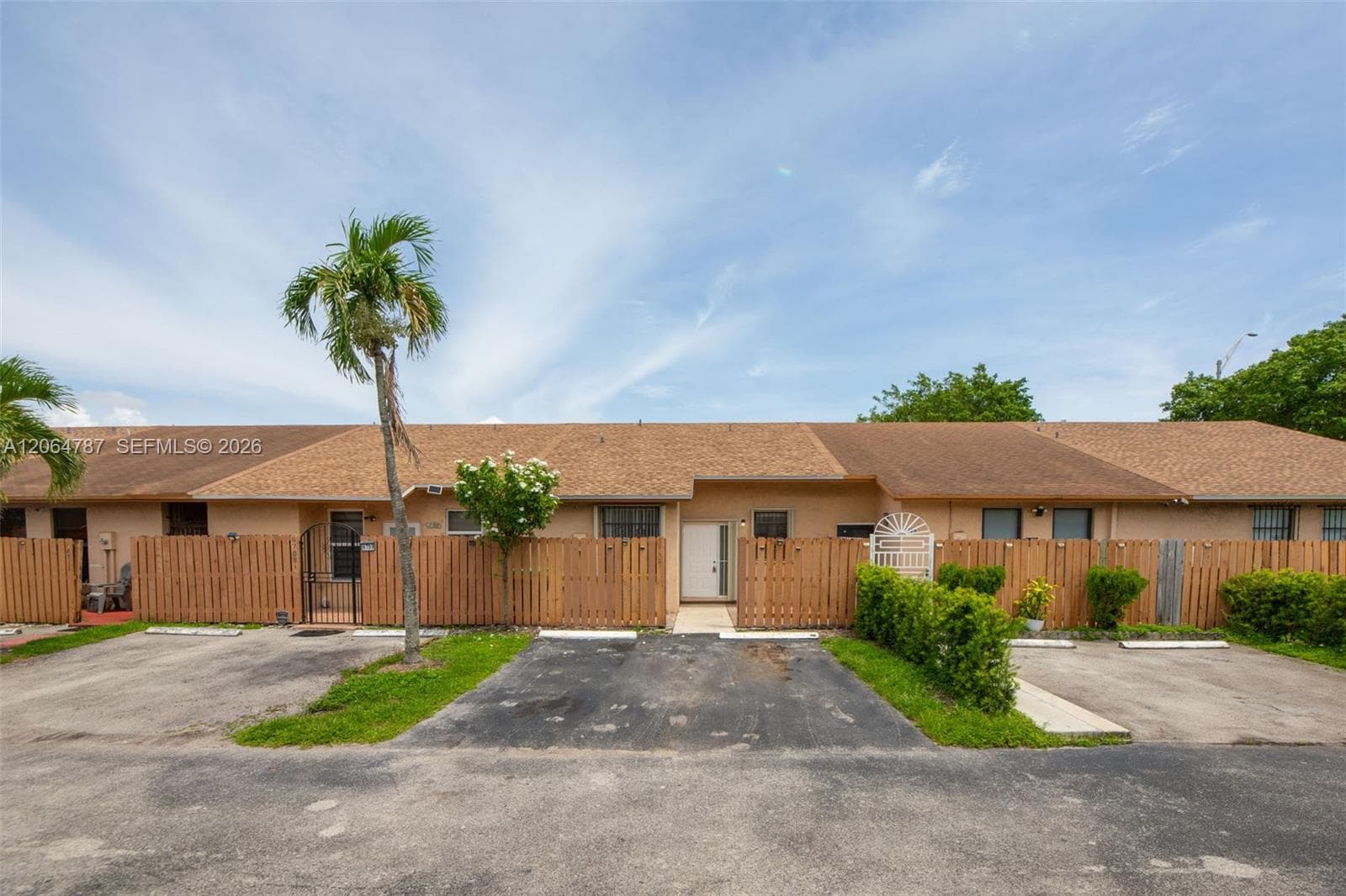 6707 NW 193rd Ln # 0, Hialeah, FL 33015 photo 2