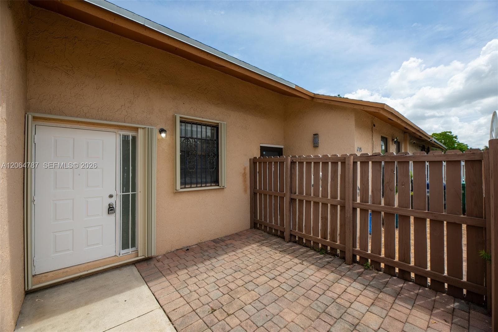 6707 NW 193rd Ln # 0, Hialeah, FL 33015 photo 3