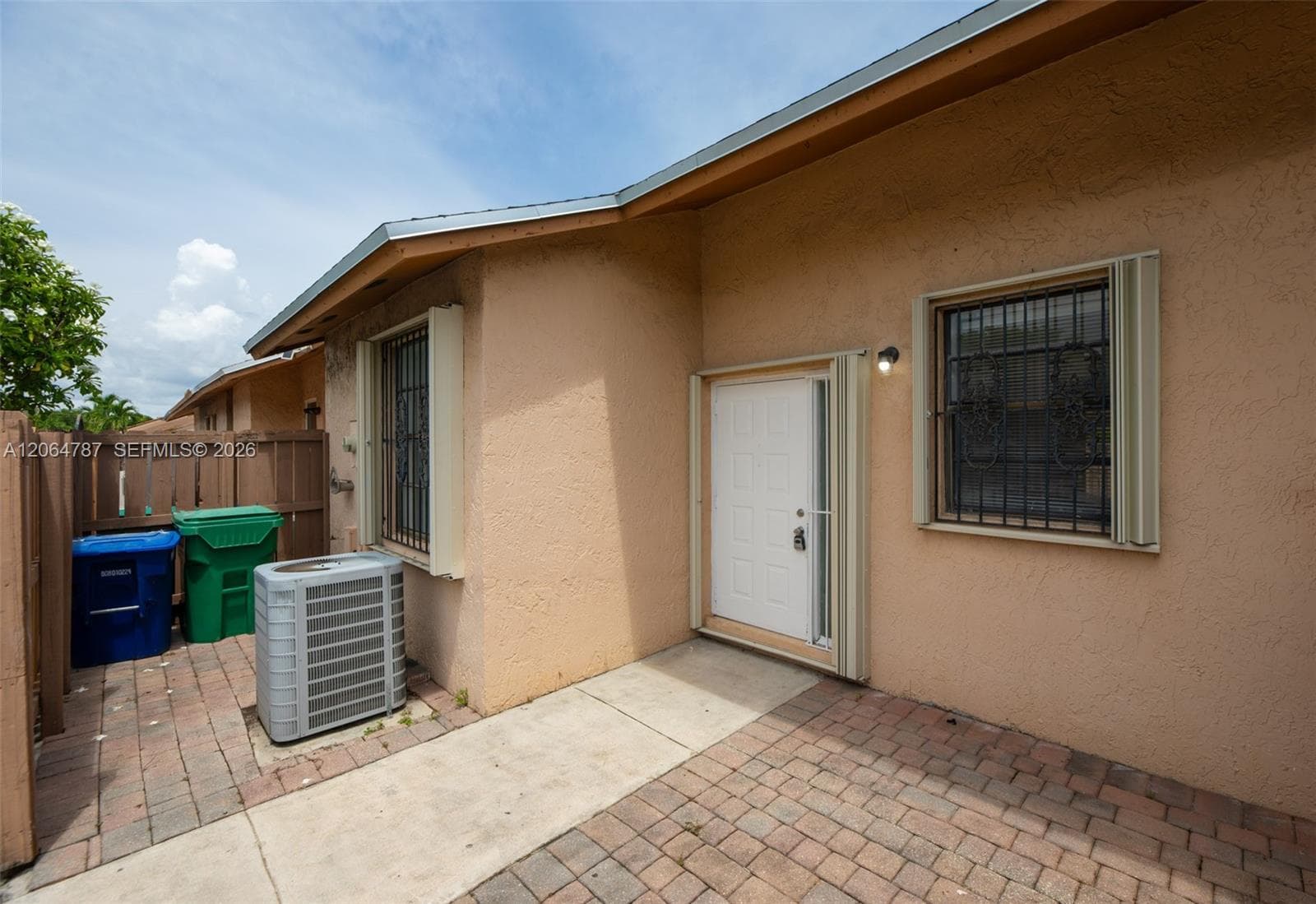 6707 NW 193rd Ln # 0, Hialeah, FL 33015 photo 4