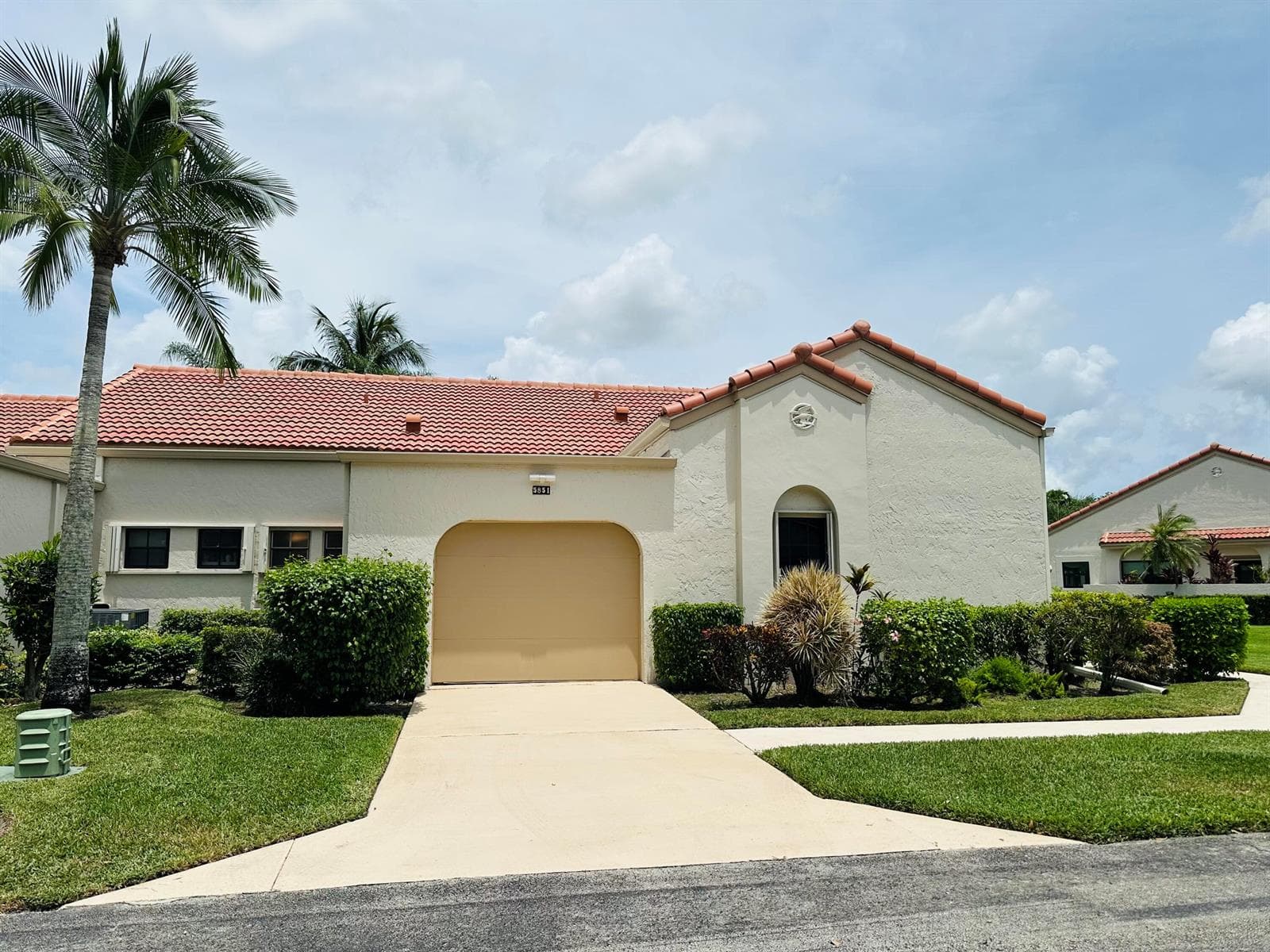 5851 PARKWALK Circle W, Boynton Beach, FL 33472 photo 2