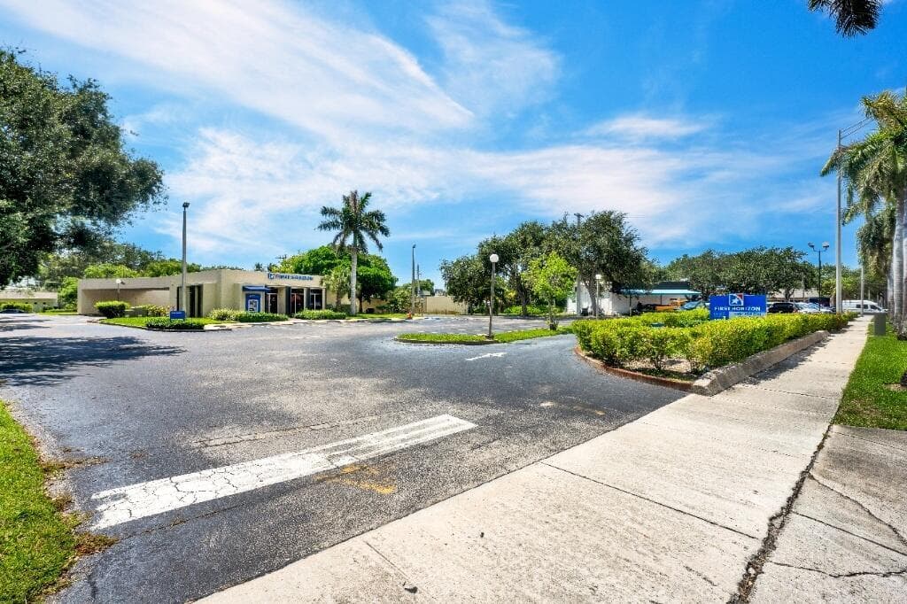 4820 N FEDERAL Highway, Lighthouse Point, FL 33064 photo 4