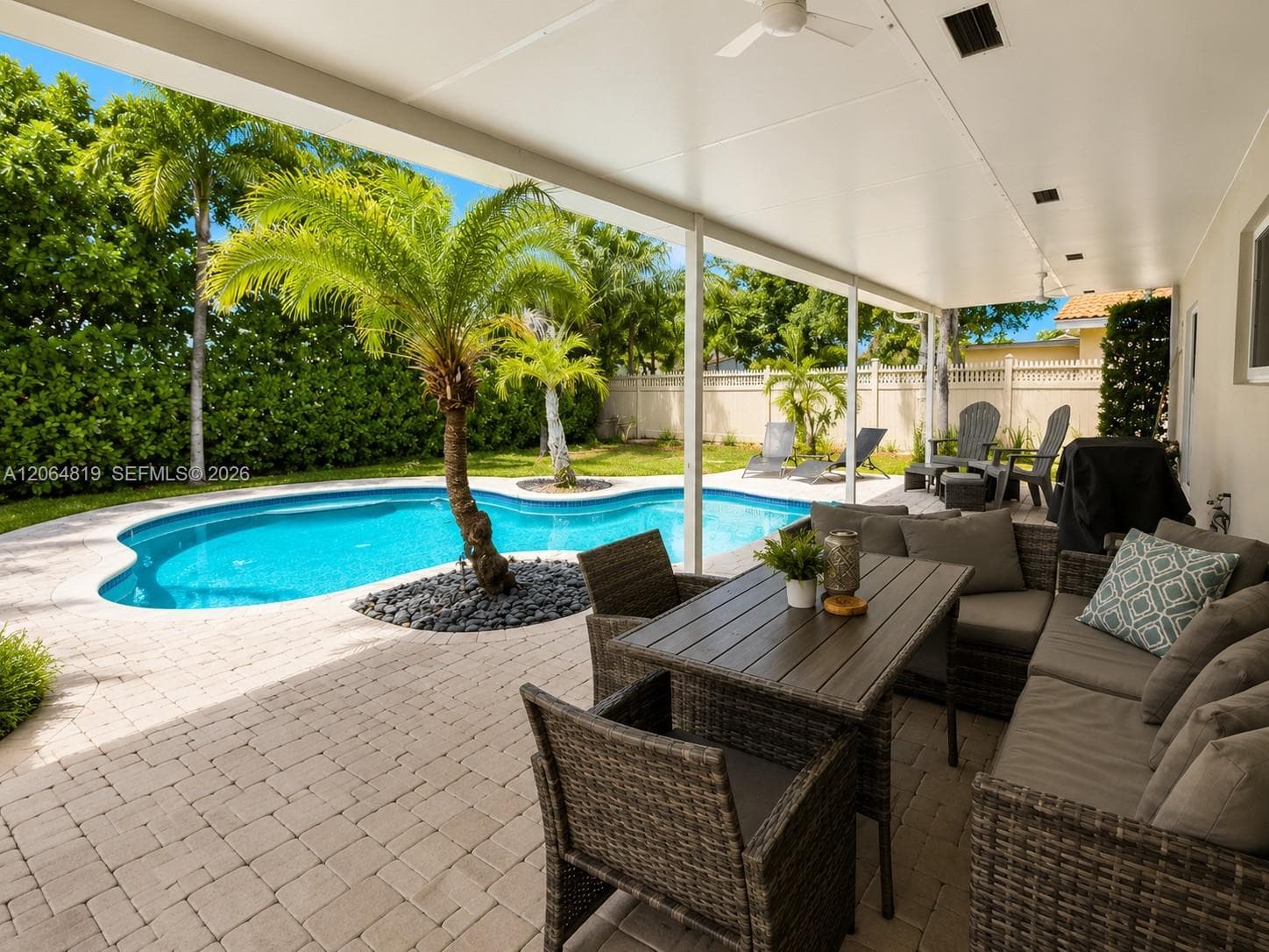 1301 NE 42nd St, Oakland Park, FL 33334 photo 3