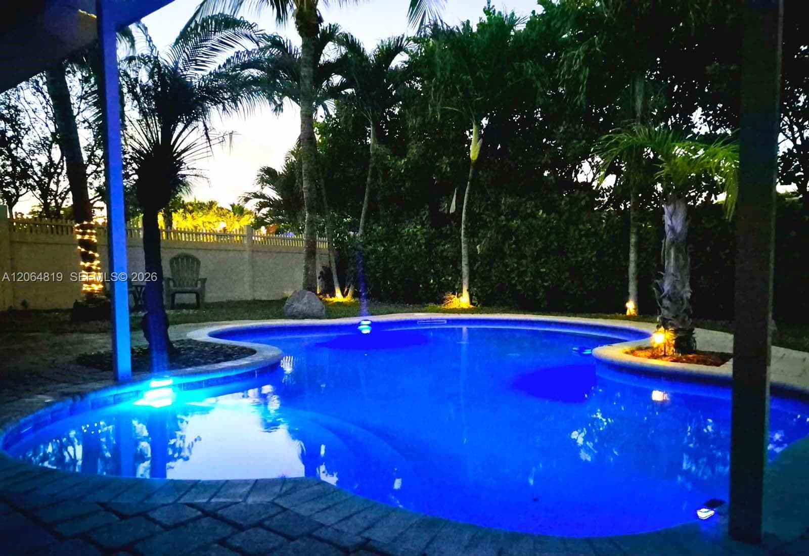 1301 NE 42nd St, Oakland Park, FL 33334 photo 5