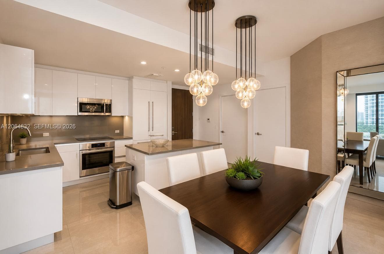 88 SW 7th St # 3709, Miami, FL 33130 photo 4