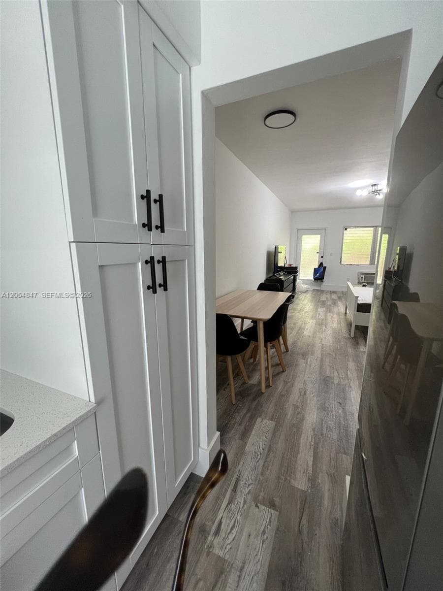 8132 Harding Ave # 3, Miami Beach, FL 33141 photo 3