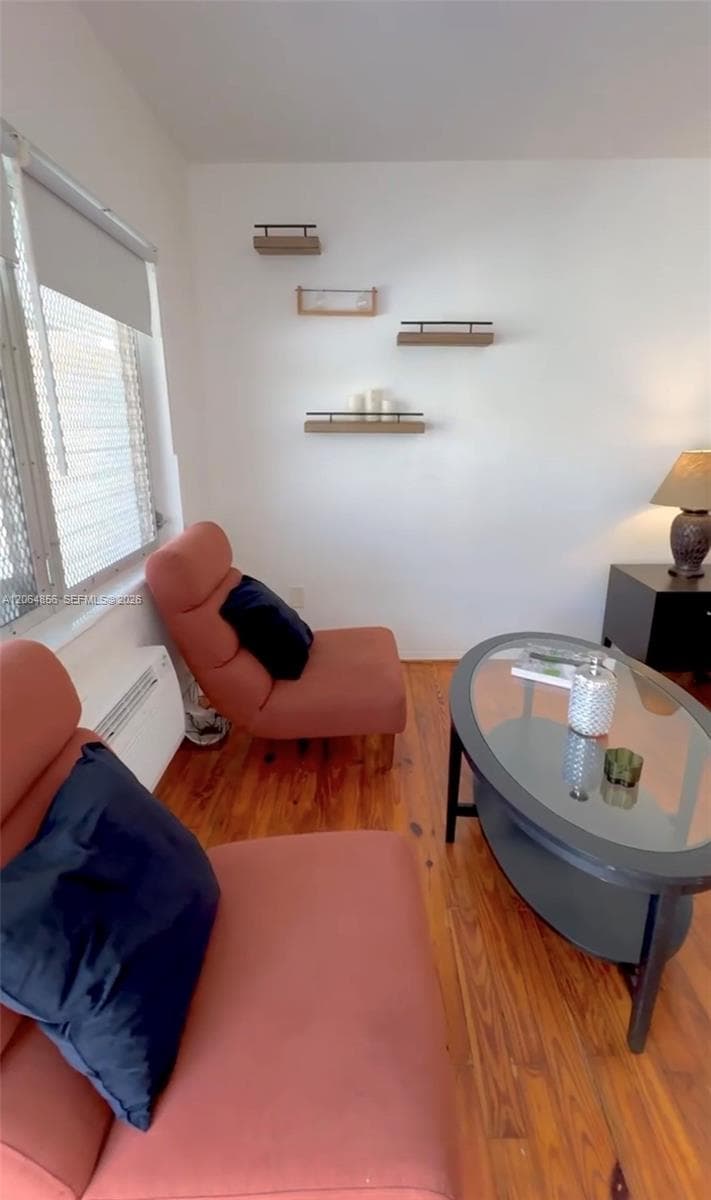 644 Meridian Ave # 10, Miami Beach, FL 33139 photo 3