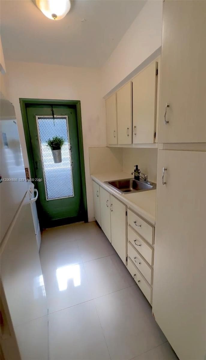 644 Meridian Ave # 10, Miami Beach, FL 33139 photo 5