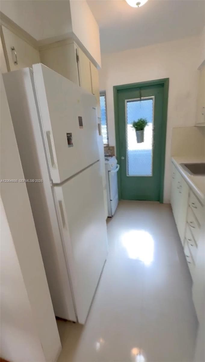 644 Meridian Ave # 10, Miami Beach, FL 33139 photo 4