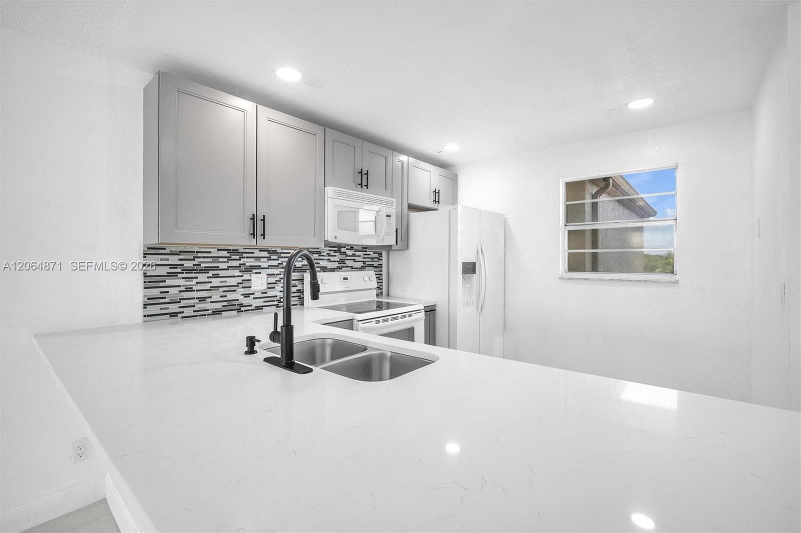 2601 NE 3rd Ct # 4110, Boynton Beach, FL 33435 photo 2