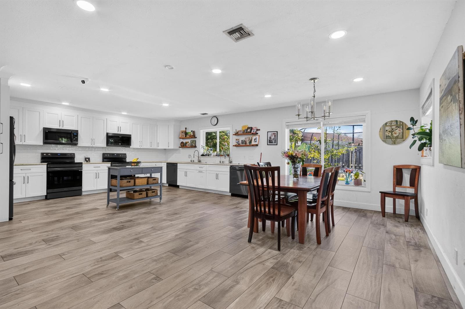 9404 NW 37TH Court, Coral Springs, FL 33065 photo 3