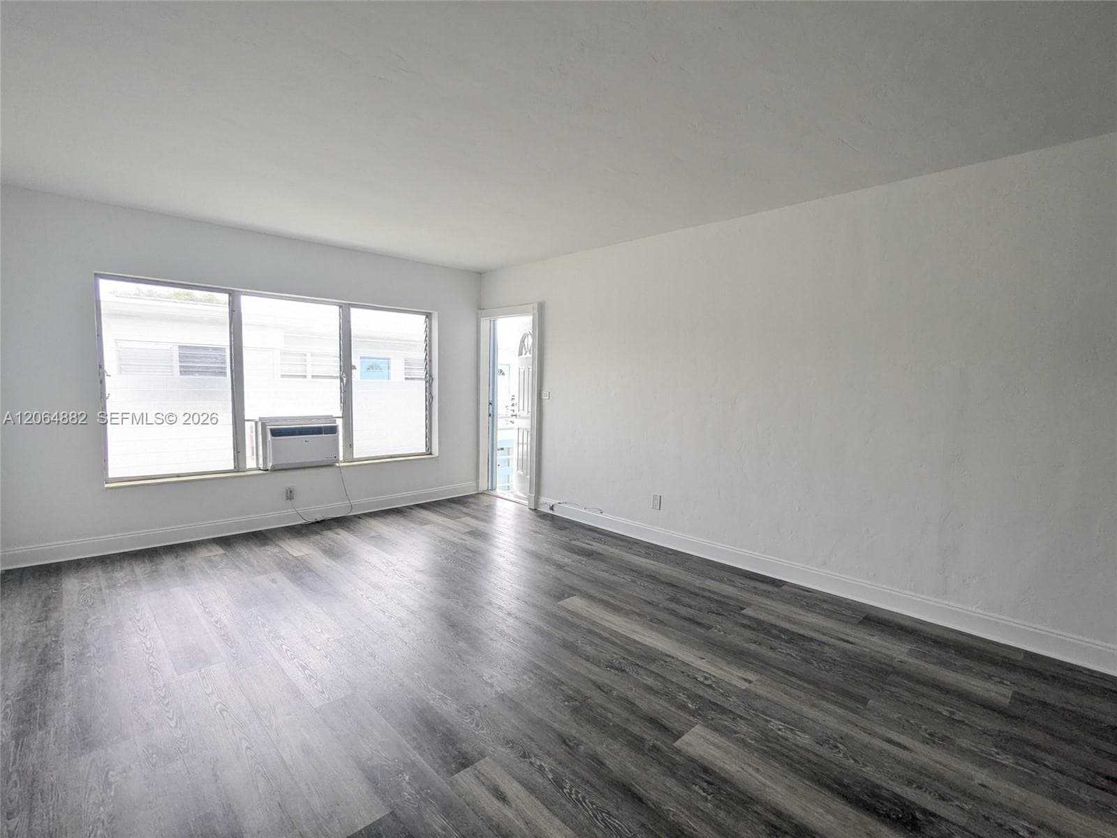 7805 Crespi Blvd # 4, Miami Beach, FL 33141 photo 5
