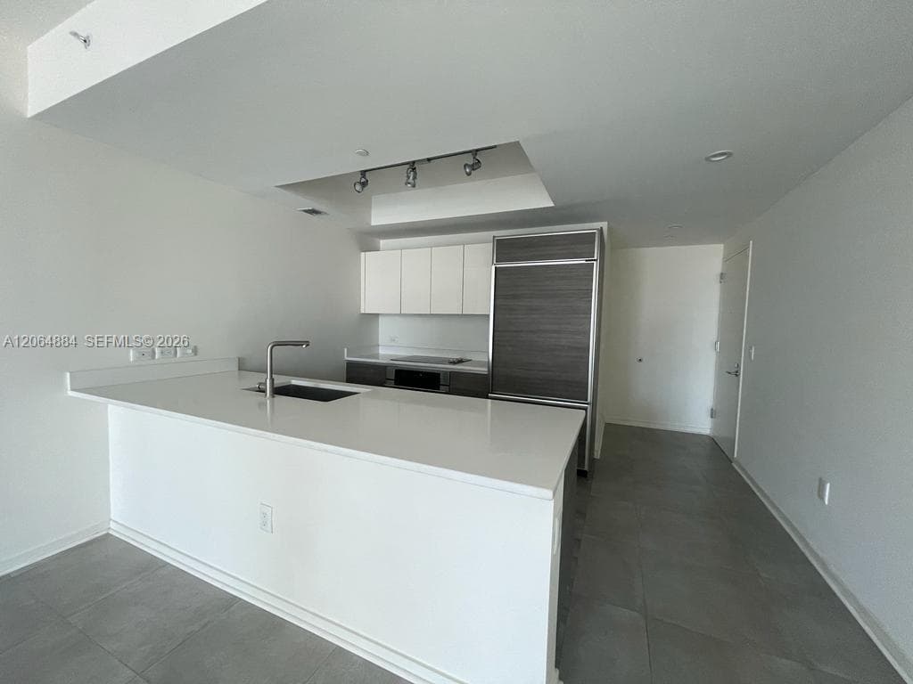 1100 S Miami Ave # 1104, Miami, FL 33130 photo 2