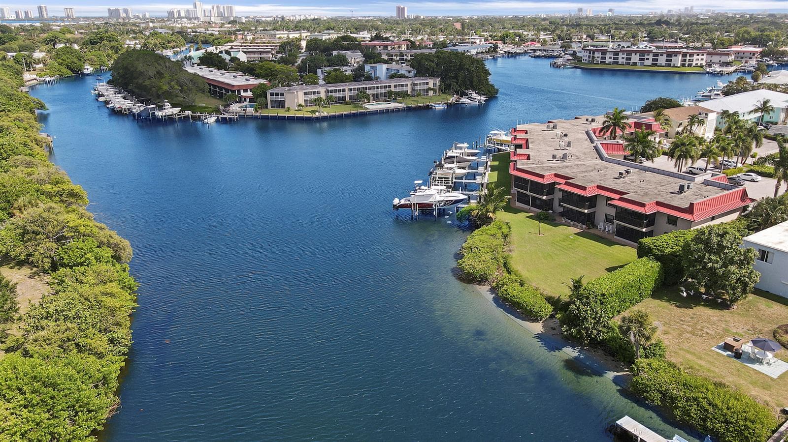 711 Hummingbird Way # 201, North Palm Beach, FL 33408 photo 4