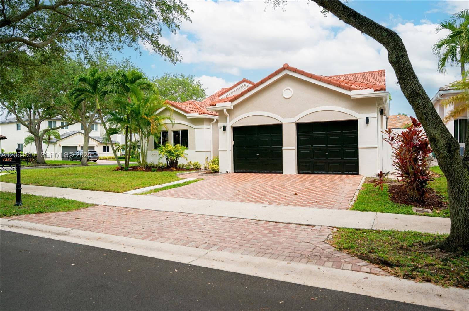 1357 Camellia Ln, Weston, FL 33326 photo 2
