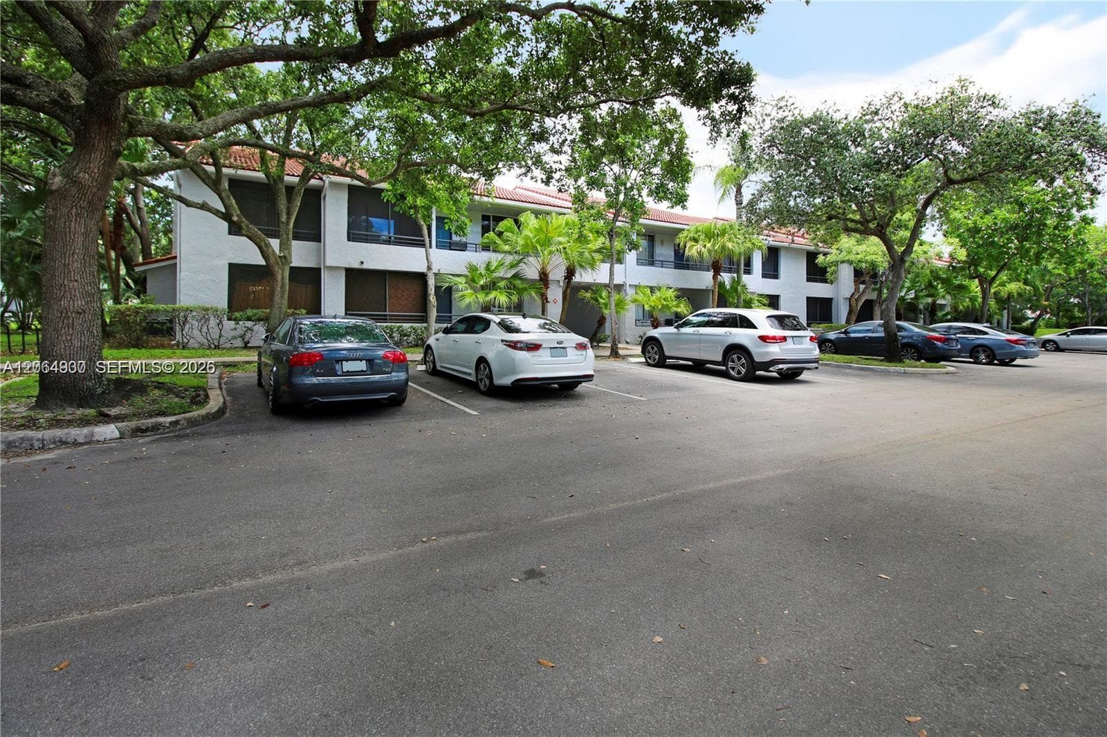 831 Lyons Rd # 23101, Coconut Creek, FL 33063