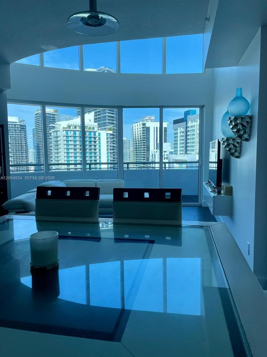 60 SW 13th St # 3426, Miami, FL 33130