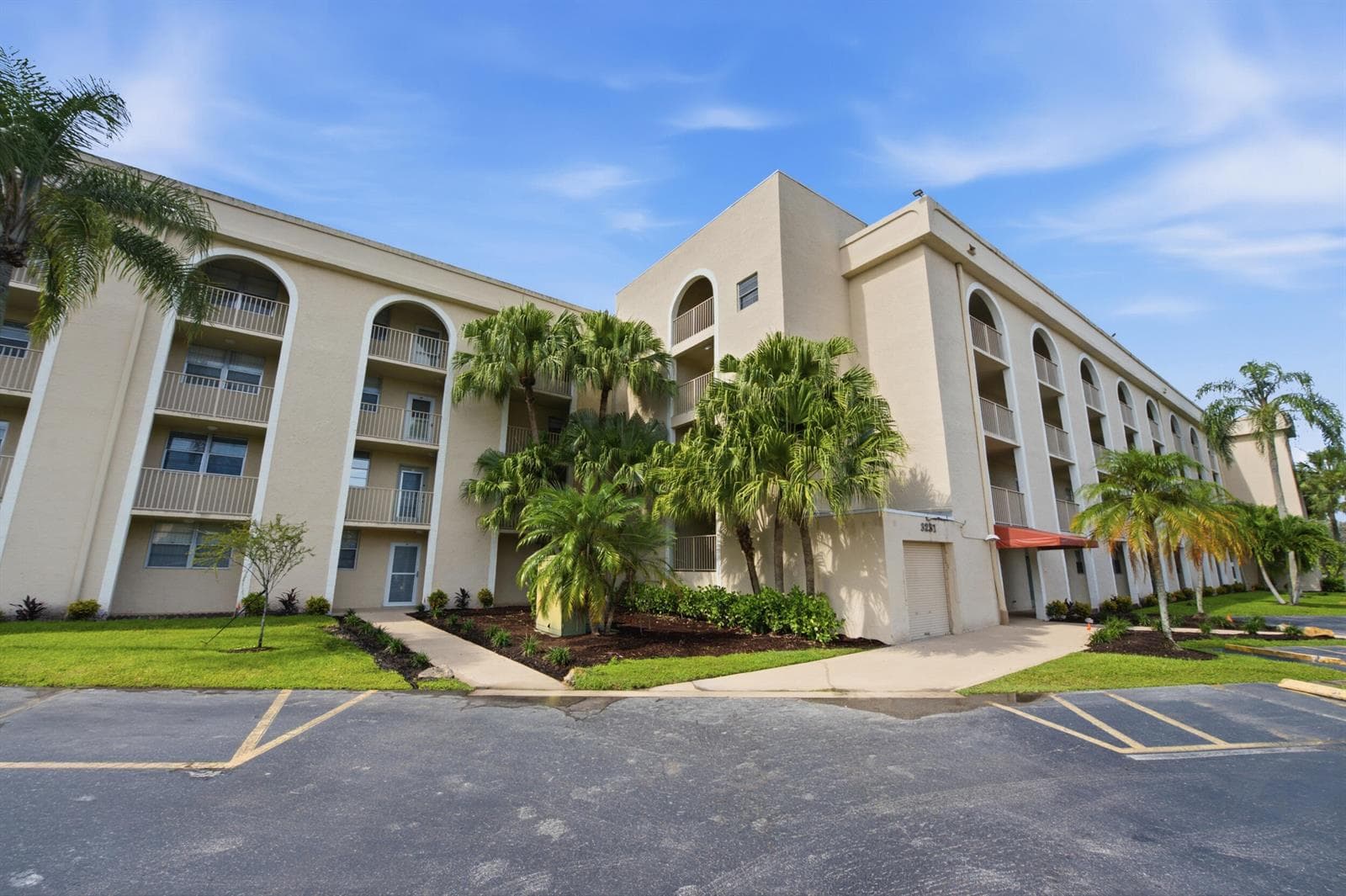 3231 HOLIDAY SPRINGS Boulevard # 205, Margate, FL 33063 photo 4