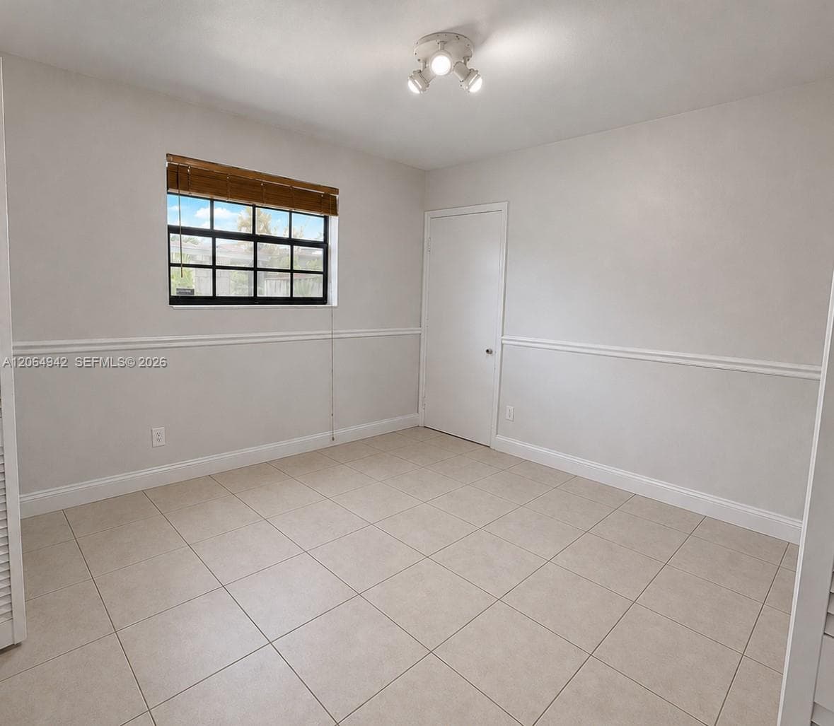 525 SW 78th Ct # 525, Miami, FL 33144 photo 3