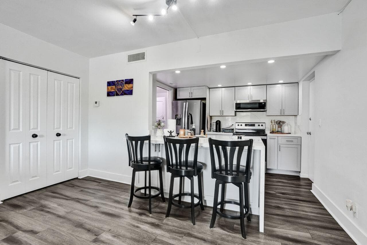 1000 RIVER REACH Drive # 321, Fort Lauderdale, FL 33315 photo 4