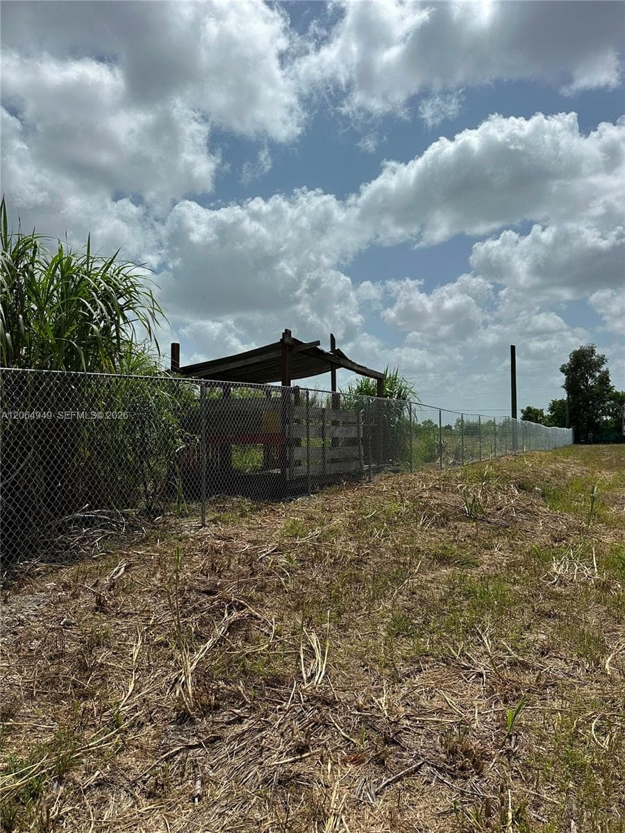 N/A W 154xx SW 213rd Avenue, Miami, FL 33187 photo 2