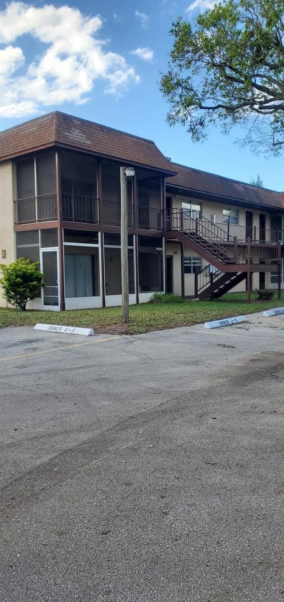 3124 US Highway 441 SE # J1, Okeechobee, FL 34974 photo 4