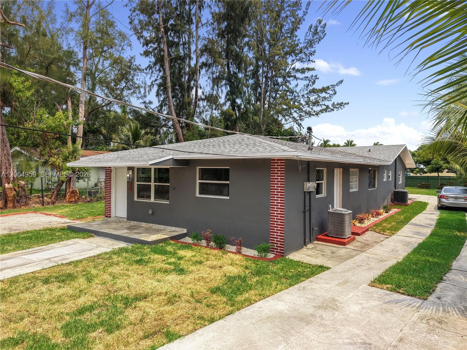 11715 NW 22nd Ct, Miami, FL 33167 photo 2