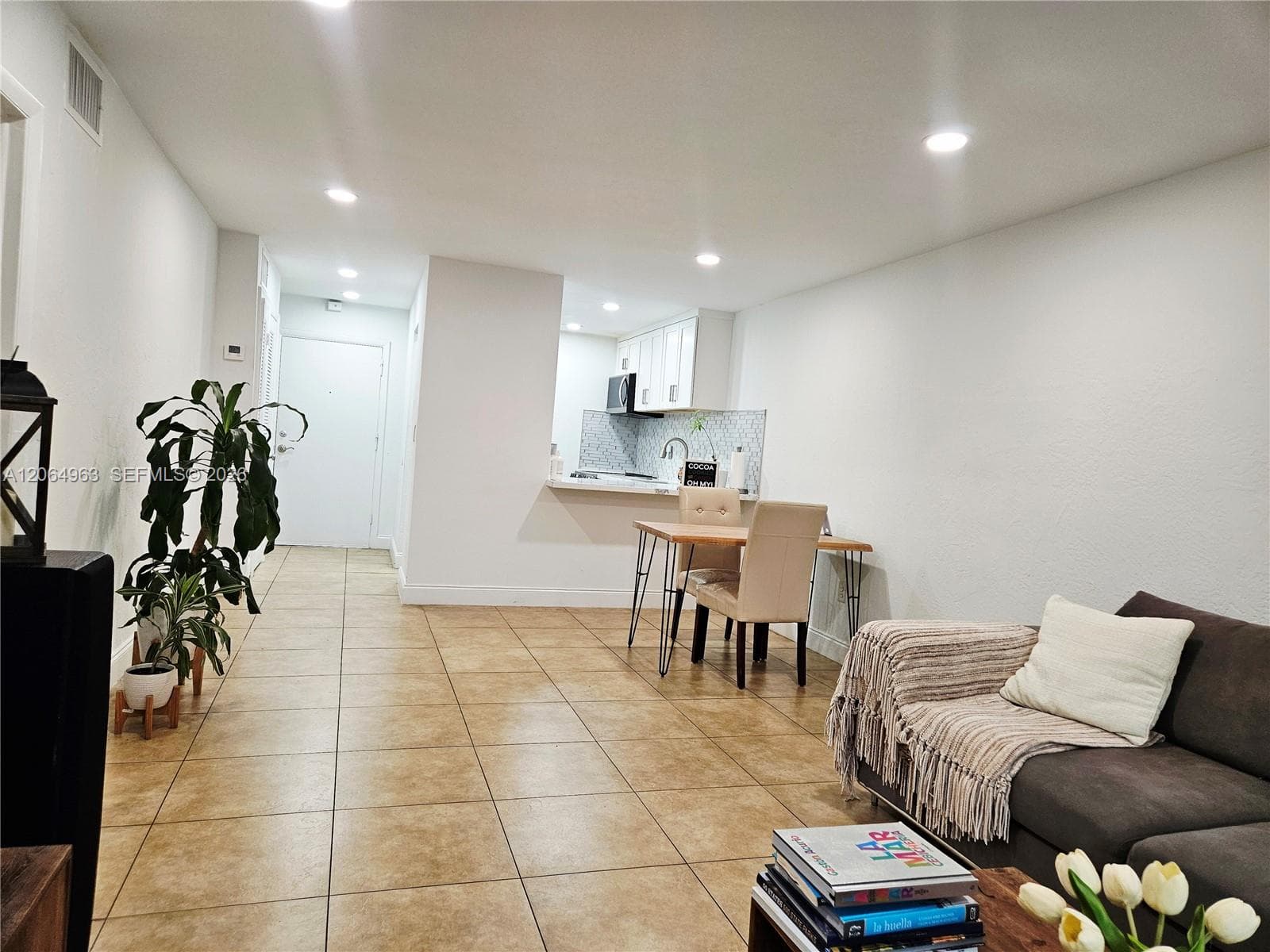 2620 NE 135th St # 426, North Miami, FL 33181 photo 5