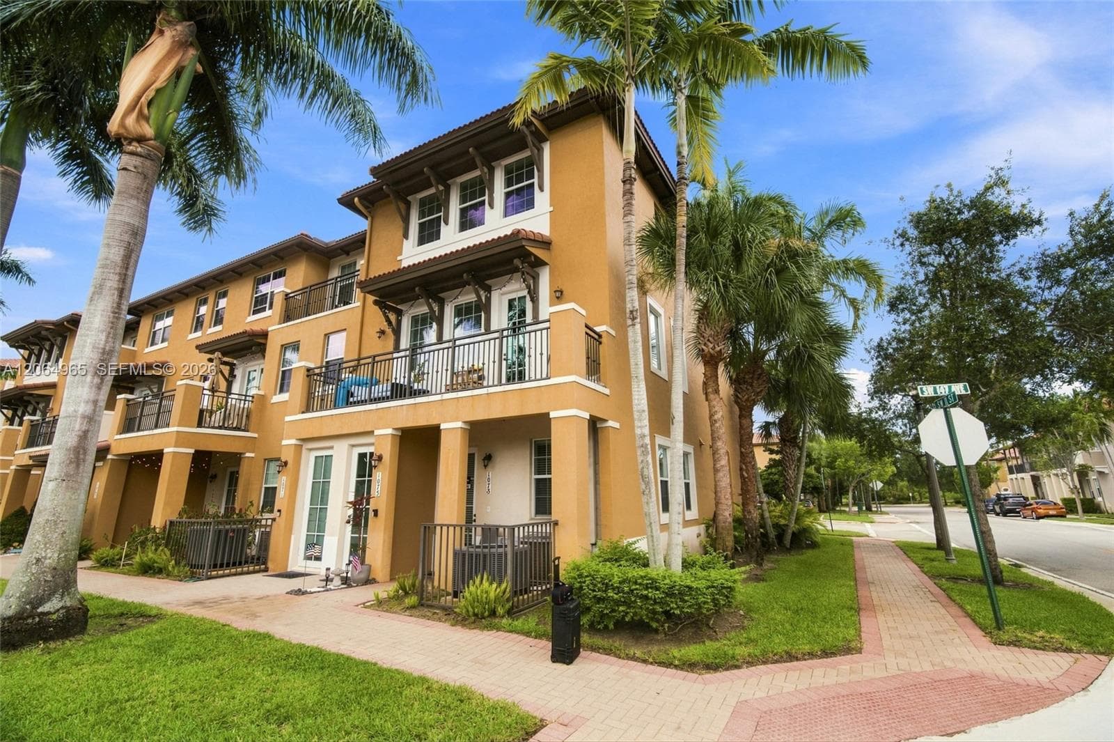 1075 SW 147 Ave # 5601, Pembroke Pines, FL 33027 photo 3