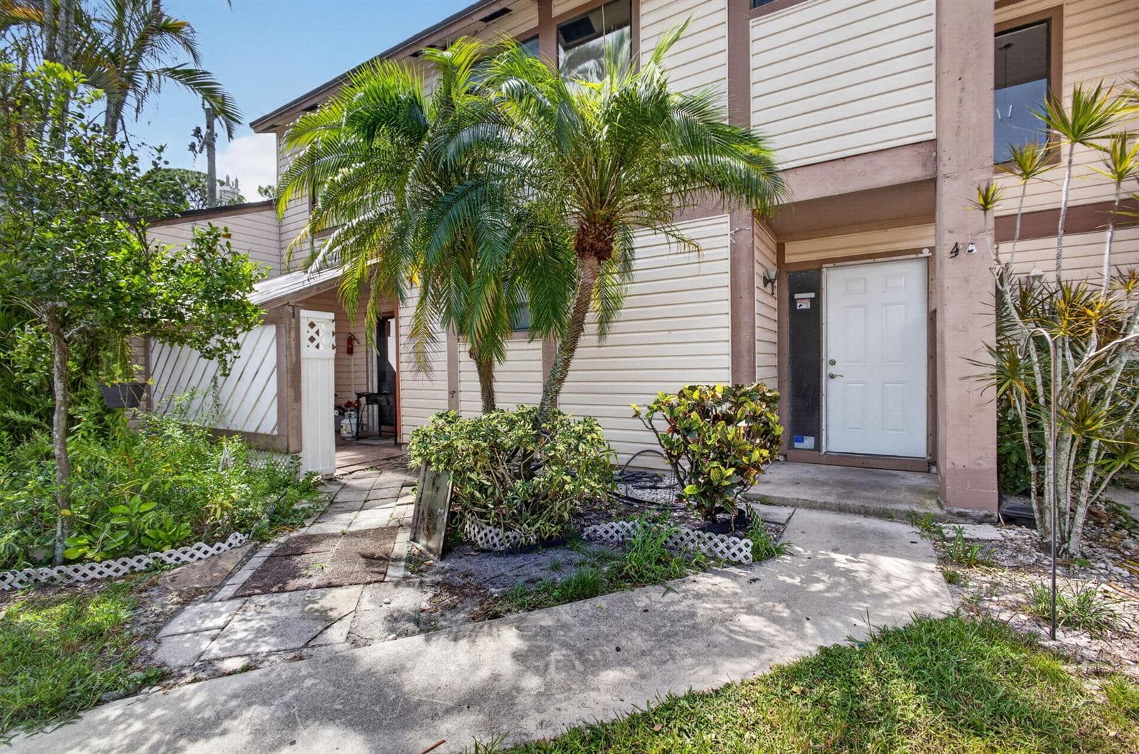 110 SHERWOOD Circle # 4C, Jupiter, FL 33458 photo 5