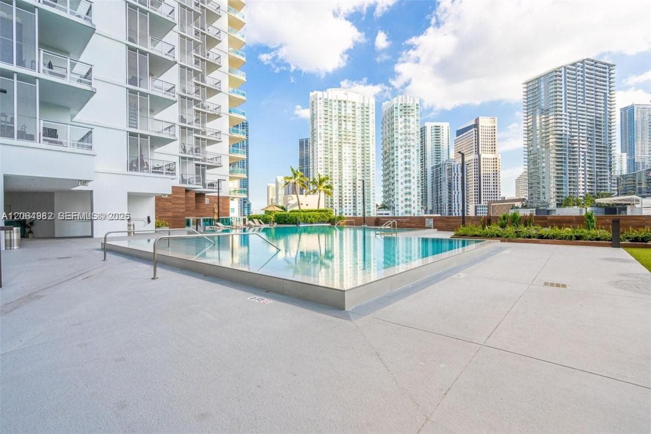 350 S Miami Ave # 2714, Miami, FL 33130 photo 5