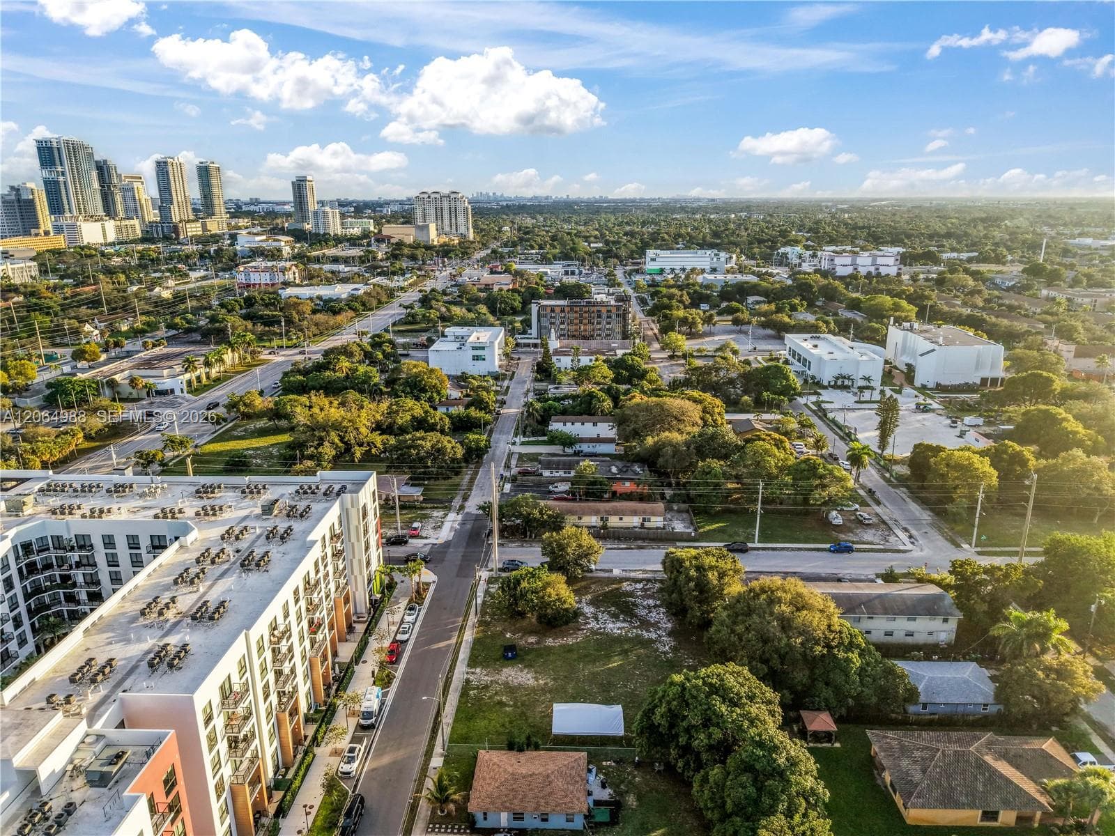501 NW 7th Ter, Fort Lauderdale, FL 33311 photo 5