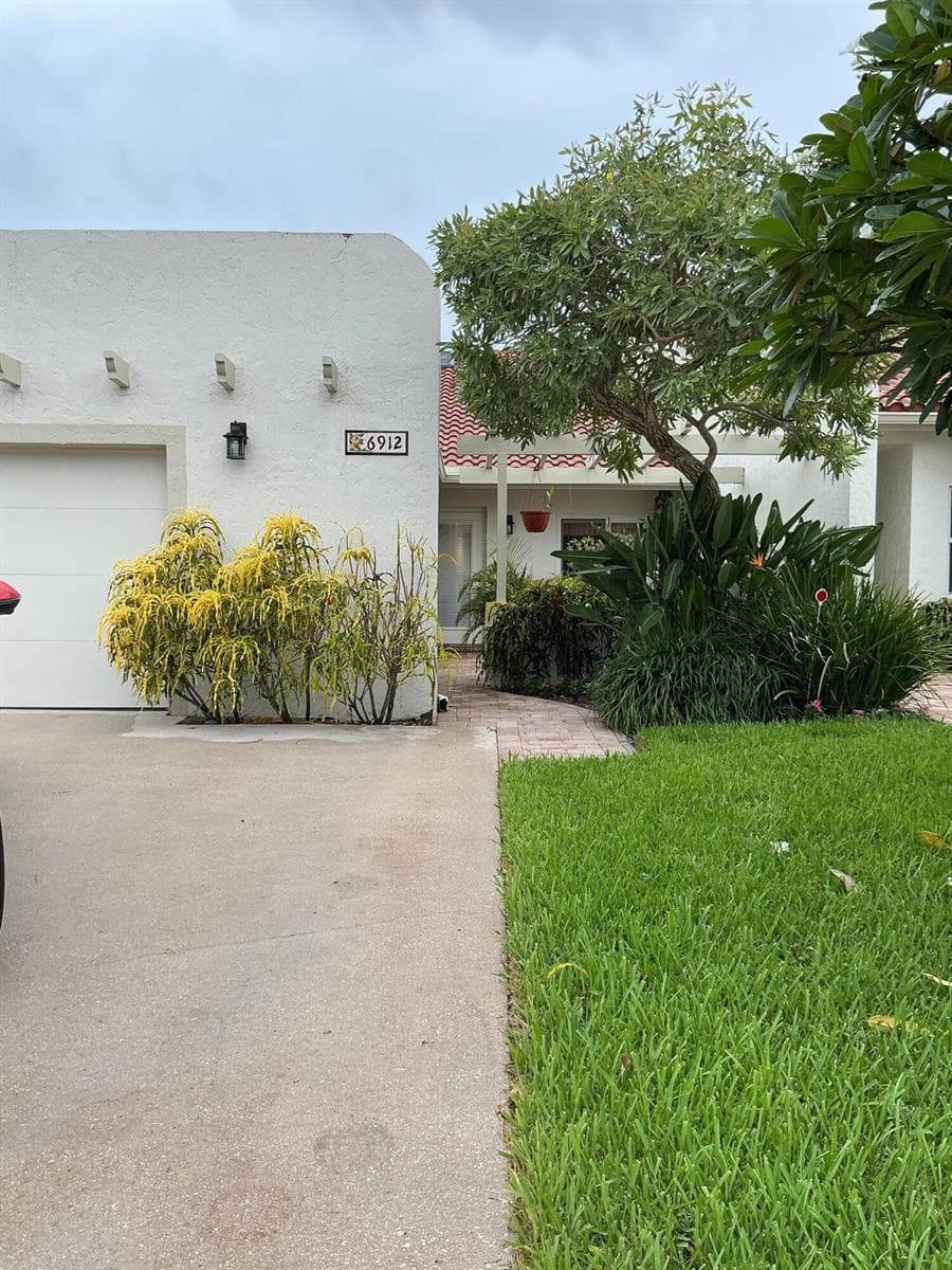 6912 BARBAROSSA Street, Boca Raton, FL 33433 photo 2