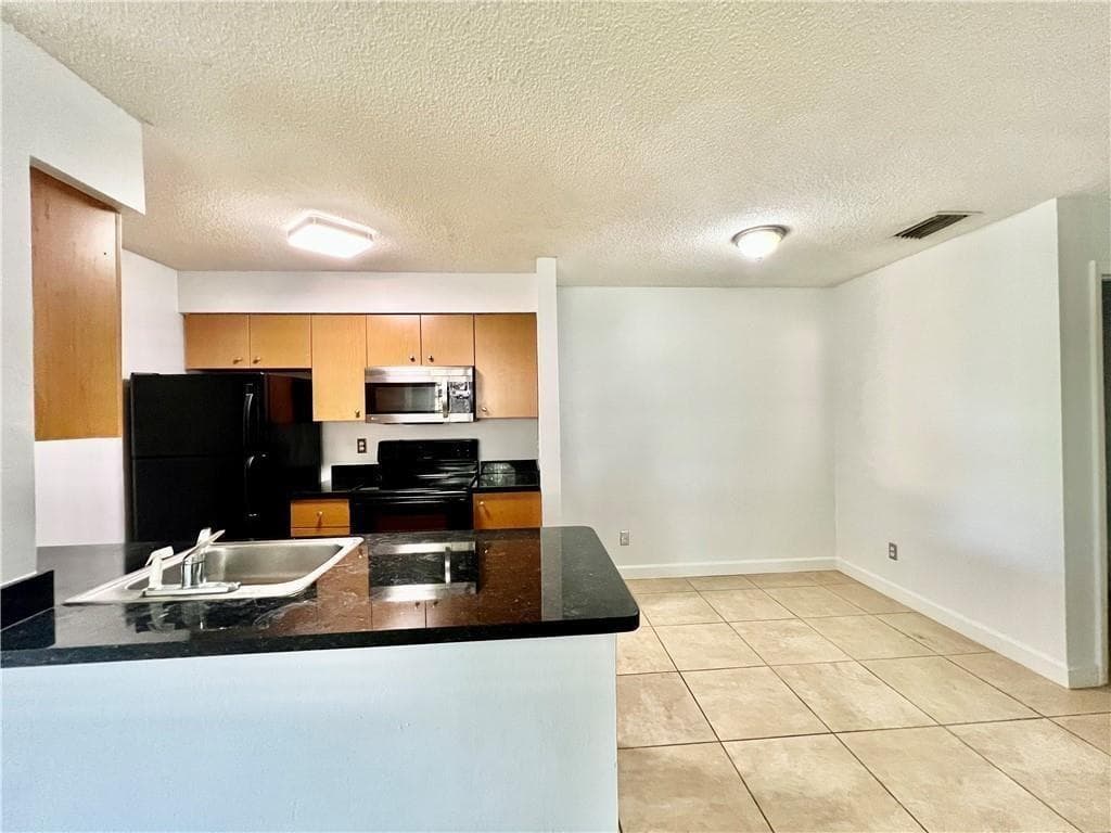 741 NW 104TH Avenue # 203, Pembroke Pines, FL 33026 photo 2