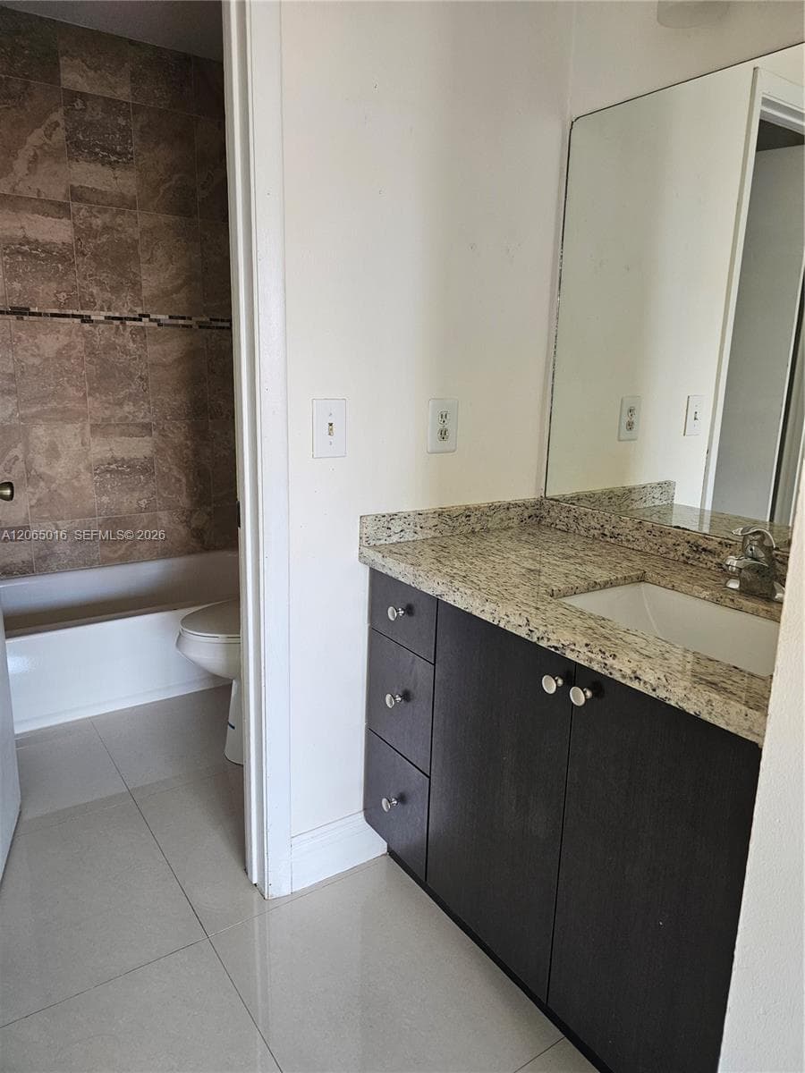 6535 W 27th Ct # 24-48, Hialeah, FL 33016