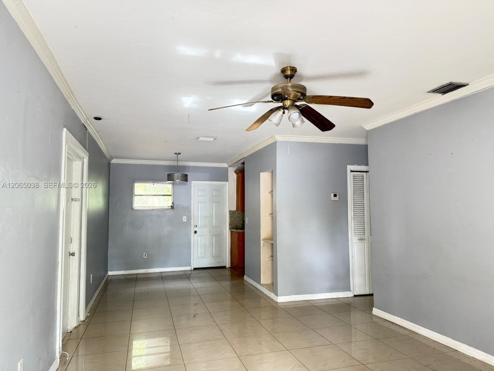 951 NE 157th Ter, North Miami Beach, FL 33162 photo 4