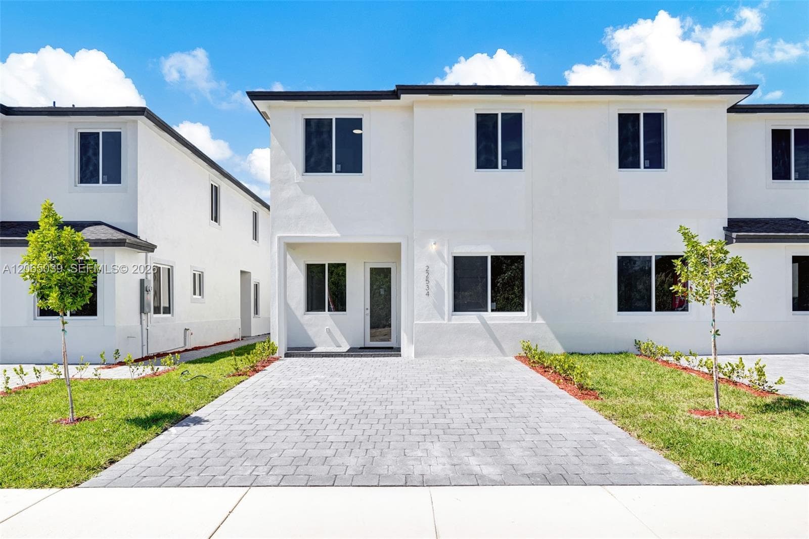 22555 SW 125th Ave, Miami, FL 33170 photo 2