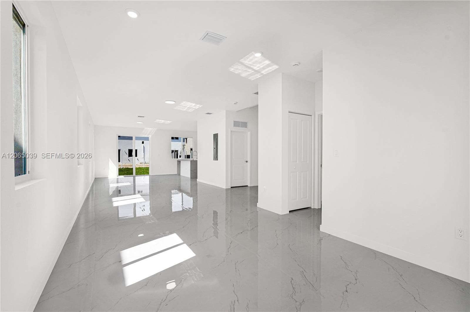22555 SW 125th Ave, Miami, FL 33170 photo 5