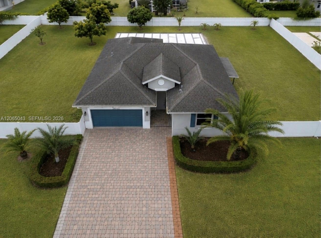 30662 SW 193rd Ct, Homestead, FL 33030 photo 2
